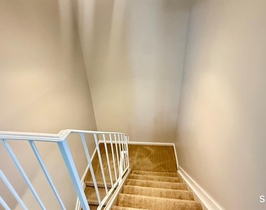 16 Clemens Court - Photo Thumbnail 14