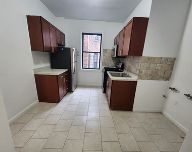 600 West 150th Street - Photo Thumbnail 6
