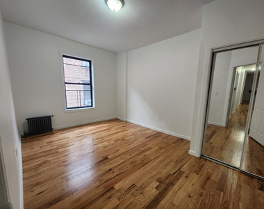 600 West 150th Street - Photo Thumbnail 2