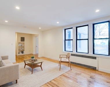 55 Cooper Street - Photo Thumbnail 2