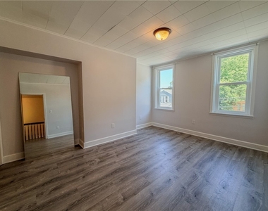 216 57th St - Photo Thumbnail 25