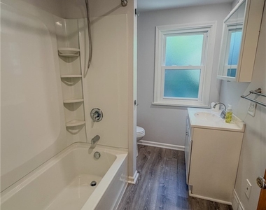 216 57th St - Photo Thumbnail 31