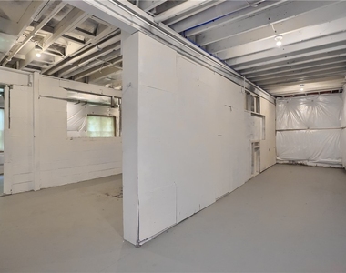 303 Garfield Ave - Photo Thumbnail 23