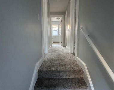 2003 Watson Boulevard - Photo Thumbnail 20