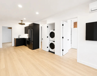 25-11 34th Street - Photo Thumbnail 3