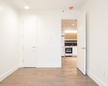 1068 Fulton Street - Photo Thumbnail 2