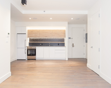 1068 Fulton Street - Photo Thumbnail 9
