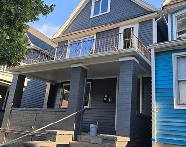 325 Breckenridge Street - Photo Thumbnail 12