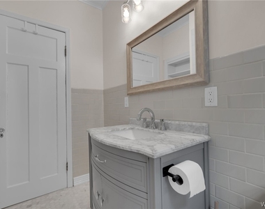610 Ashland Avenue - Photo Thumbnail 36
