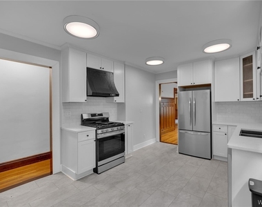 610 Ashland Avenue - Photo Thumbnail 20
