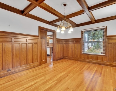 610 Ashland Avenue - Photo Thumbnail 15