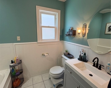 17 Tacoma Avenue - Photo Thumbnail 11