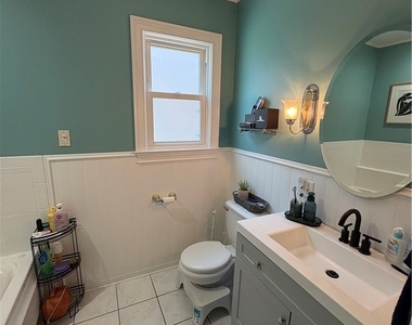 17 Tacoma Avenue - Photo Thumbnail 12