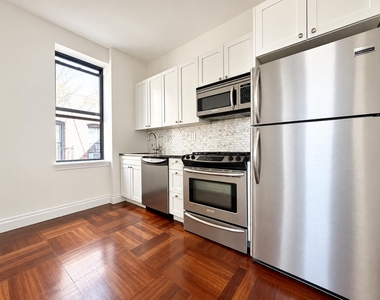 605 West 137th Street - Photo Thumbnail 4