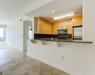 3338 Peachtree Road Ne - Photo Thumbnail 18