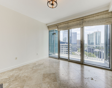 3338 Peachtree Road Ne - Photo Thumbnail 11