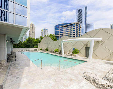 3338 Peachtree Road Ne - Photo Thumbnail 40
