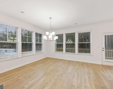 1268 Berwyn Way - Photo Thumbnail 9