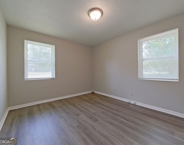3406 Crane Ferry Road - Photo Thumbnail 10