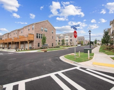 4110 Pierson Trace - Photo Thumbnail 21