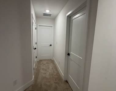 213 Laney Drive - Photo Thumbnail 16