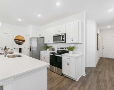 4331 Denton Drive - Photo Thumbnail 4