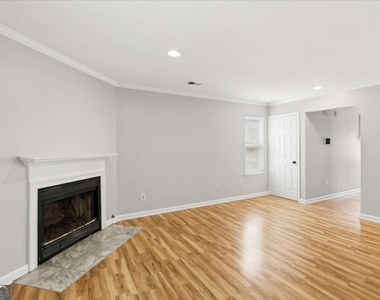 3447 Kingswood Run - Photo Thumbnail 9