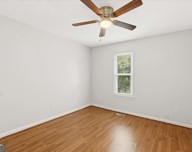 3447 Kingswood Run - Photo Thumbnail 16