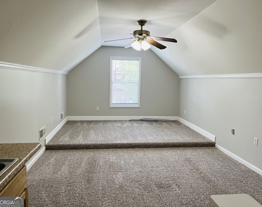 5750 Crest Hill Drive - Photo Thumbnail 30