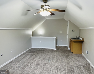 5750 Crest Hill Drive - Photo Thumbnail 31