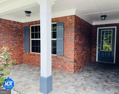 5750 Crest Hill Drive - Photo Thumbnail 2