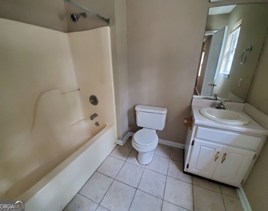 403 Wendwood Court - Photo Thumbnail 8