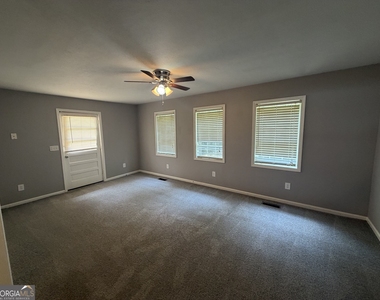 125 S Meadowcliff Circle - Photo Thumbnail 6