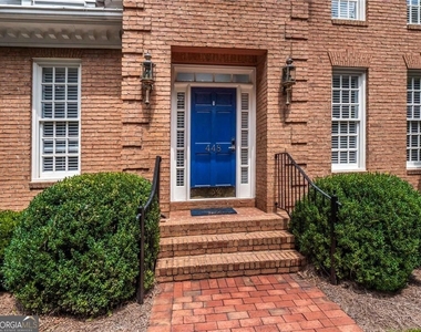 448 Ivy Park Lane Ne - Photo Thumbnail 3