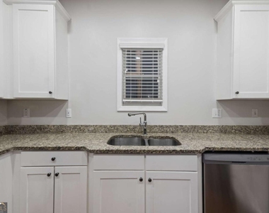 1668 Habershal Road - Photo Thumbnail 14