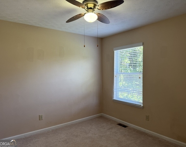 4654 Hampton Ne - Photo Thumbnail 21