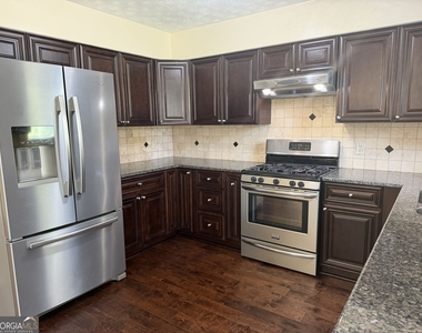 4654 Hampton Ne - Photo Thumbnail 5