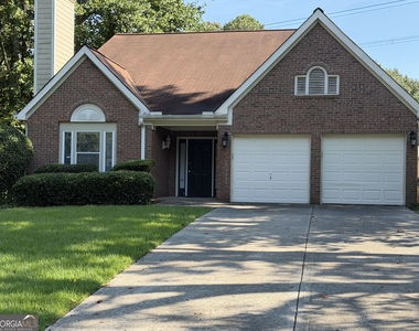 4654 Hampton Ne - Photo Thumbnail 1