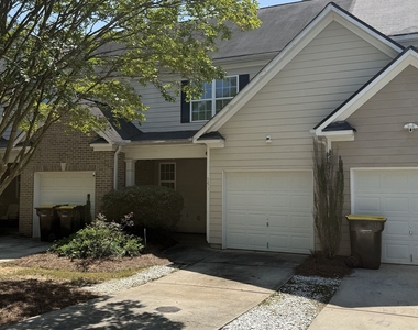 151 Granite Way - Photo Thumbnail 3
