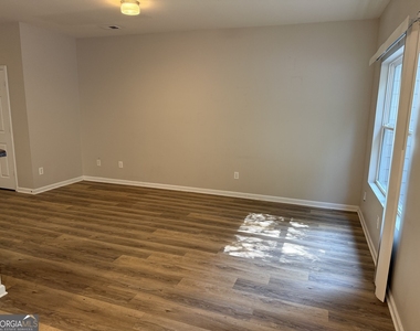 151 Granite Way - Photo Thumbnail 25