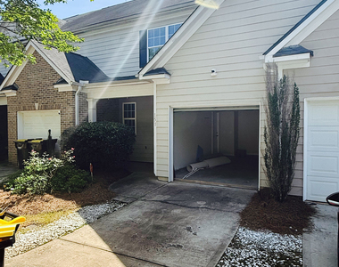 151 Granite Way - Photo Thumbnail 10