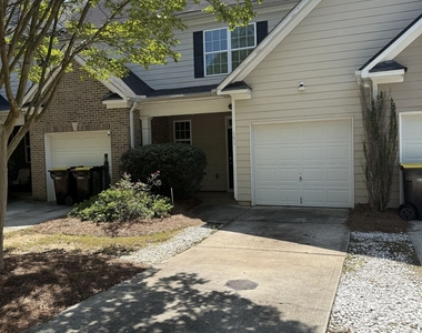 151 Granite Way - Photo Thumbnail 4