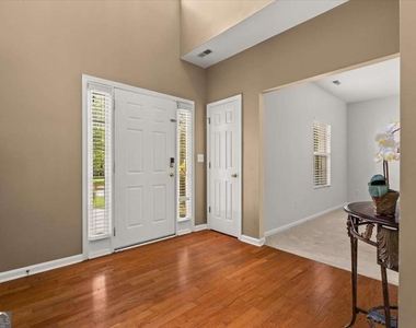 7648 Cozy Lane - Photo Thumbnail 6