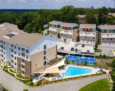 306 Ardmore Circle Nw - Photo Thumbnail 12