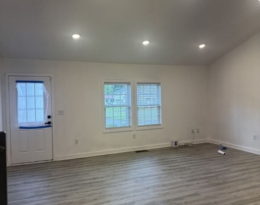 6365 Connell Road - Photo Thumbnail 22