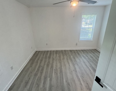 6365 Connell Road - Photo Thumbnail 14