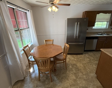 3897 Saddlecreek Drive - Photo Thumbnail 19