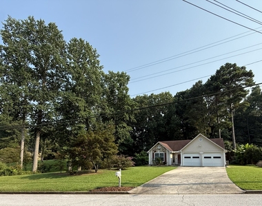 3897 Saddlecreek Drive - Photo Thumbnail 1