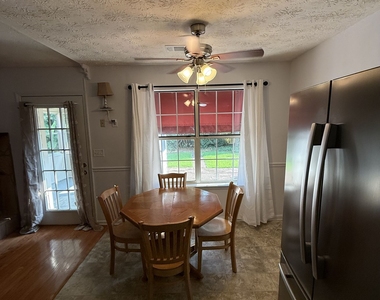 3897 Saddlecreek Drive - Photo Thumbnail 25