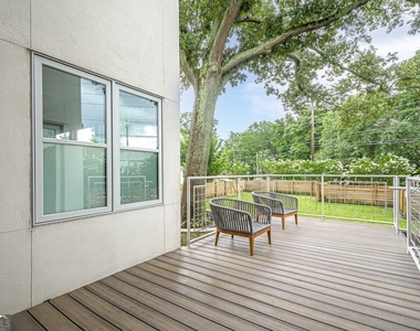 2269 Briarwood Hills Drive Ne - Photo Thumbnail 54